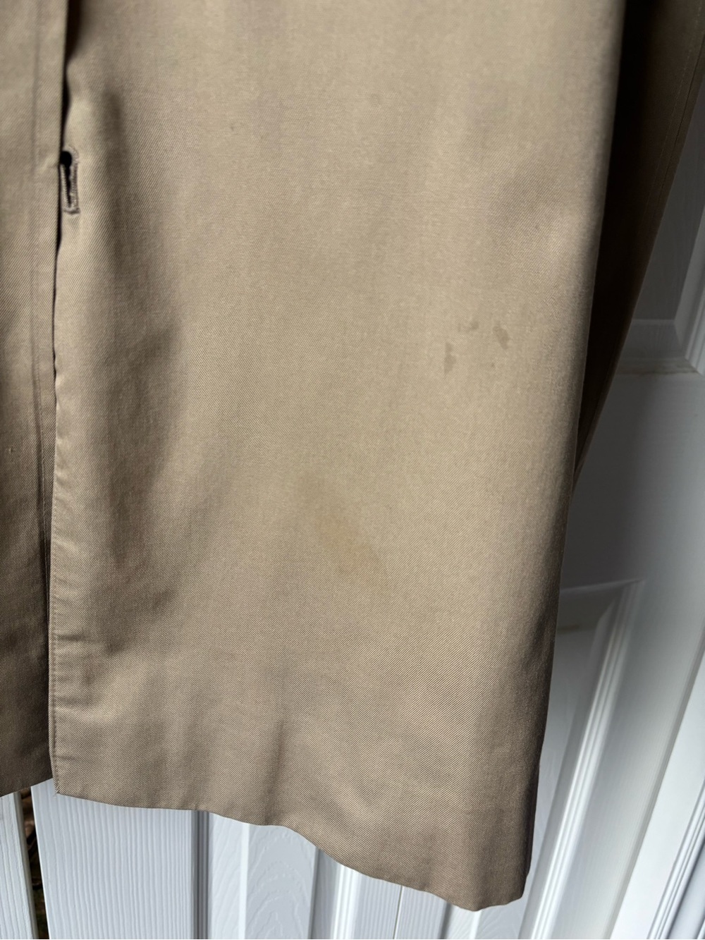 Burberry Beige Trench Coat with Signature Check Lining - Picture 7 of 8